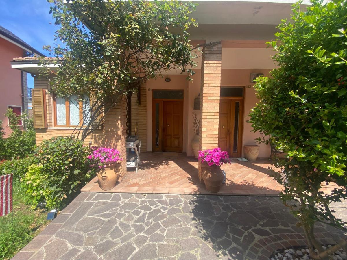 Casa San Bartolo - Pesaro Baia Flaminia Lejlighed Eksteriør billede